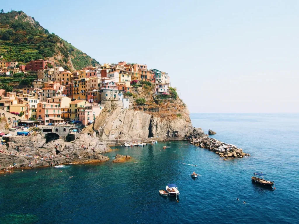 Manarola village in Cinque Terre with colorful houses on the cliffside